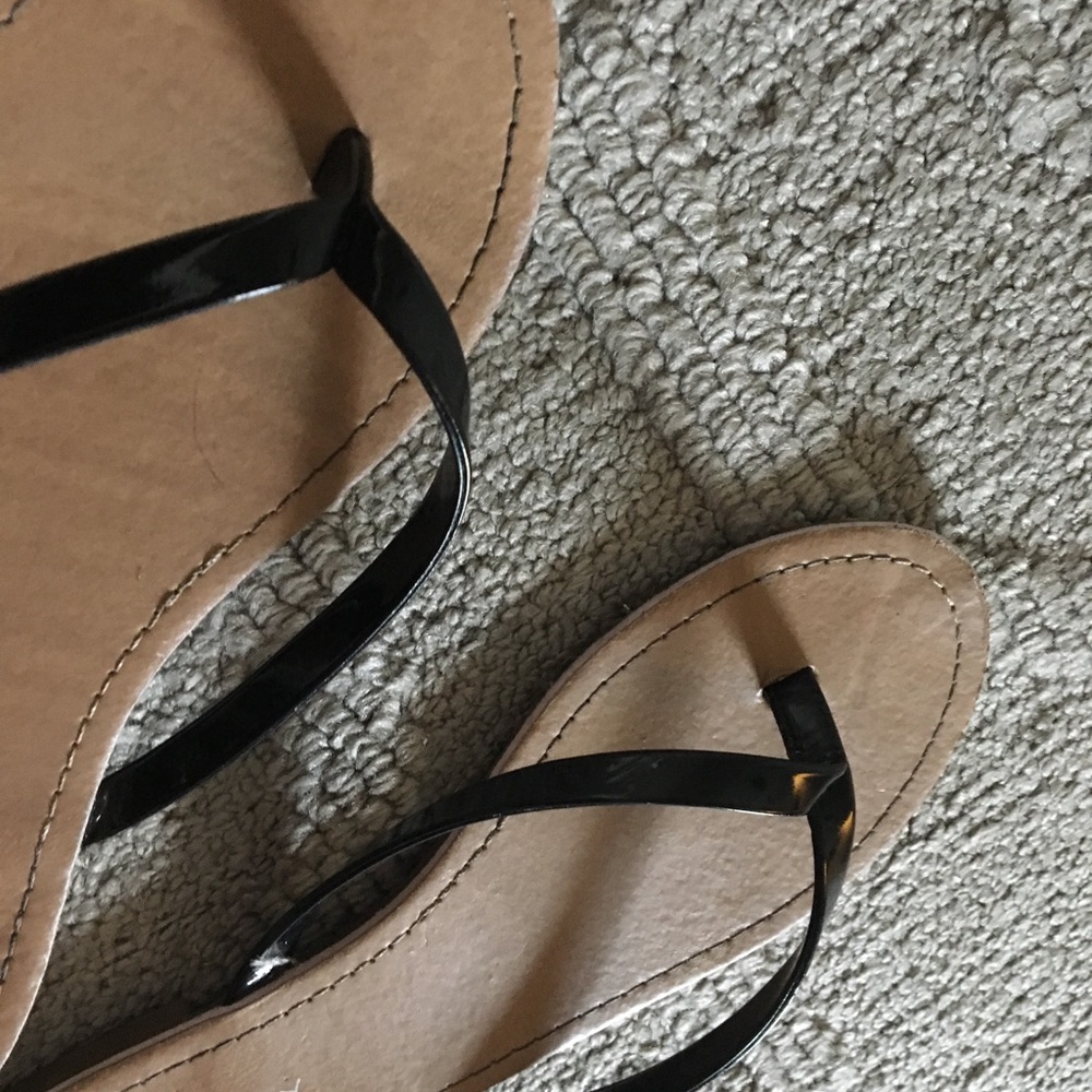 Sandals - Picture 2 of 2